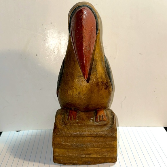 Large hand carved and painted toucan. One solid piece of wood. - Picture 2 of 8